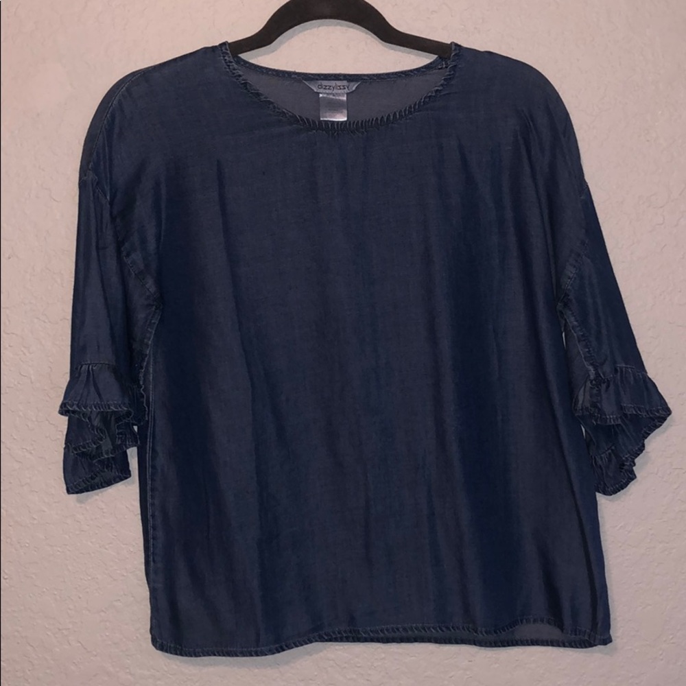 Half sleeve denim top